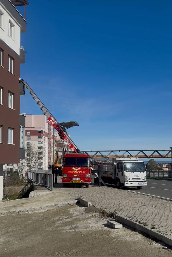 Ru&Mes61 Nakliyat — Köprü yanında nakliyat hizmeti